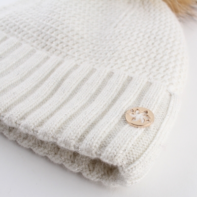 Women's knitted hat Granadilla JG5358, White/Silver