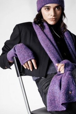 Ръкавици тип маншон от рециклирана прежда с ламе и пайети HatYou GL1602, Виолетов