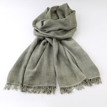 Large scarf made of viscose and polyamide Pulcra, 90x190 cm | Olive green mélange