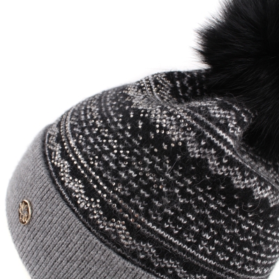 Women's knitted hat Granadilla JG5024