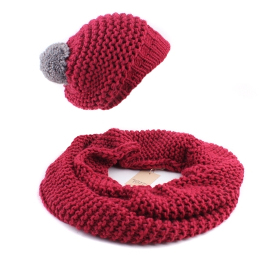 Knitted round scarf and hat set Raffaello Bettini RB SC 014 / 2622E & 011/1320, red