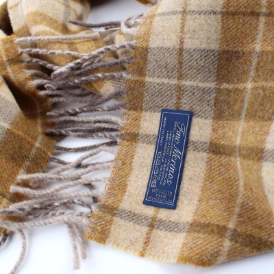Wool scarf Pulcra Dundee 65, ocher