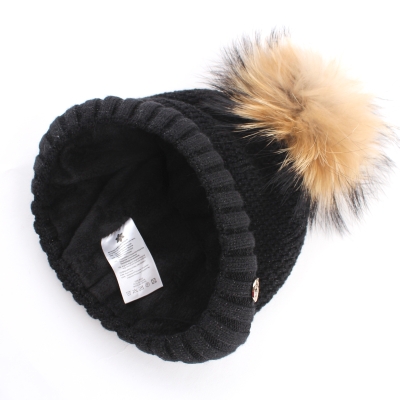 Дамска плетена шапка Granadilla JG5358, Черен
