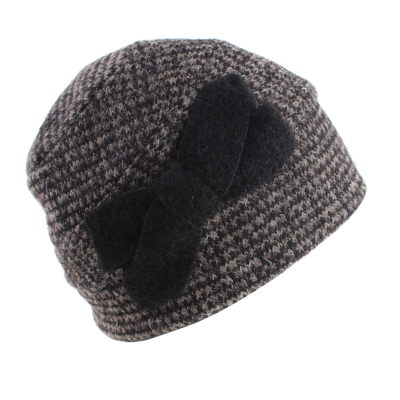 Дамска зимна шапка HatYou CP3083, Бежов