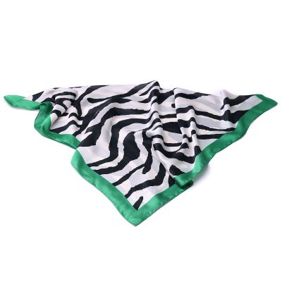Square scarf (fichu style) HatYou, 69 × 69 cm | Zebra print with red border