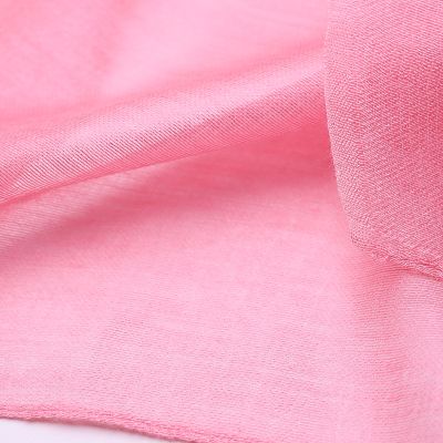 Ефирен шал от модал и коприна HatYou, 80х195 см | Коралово розов